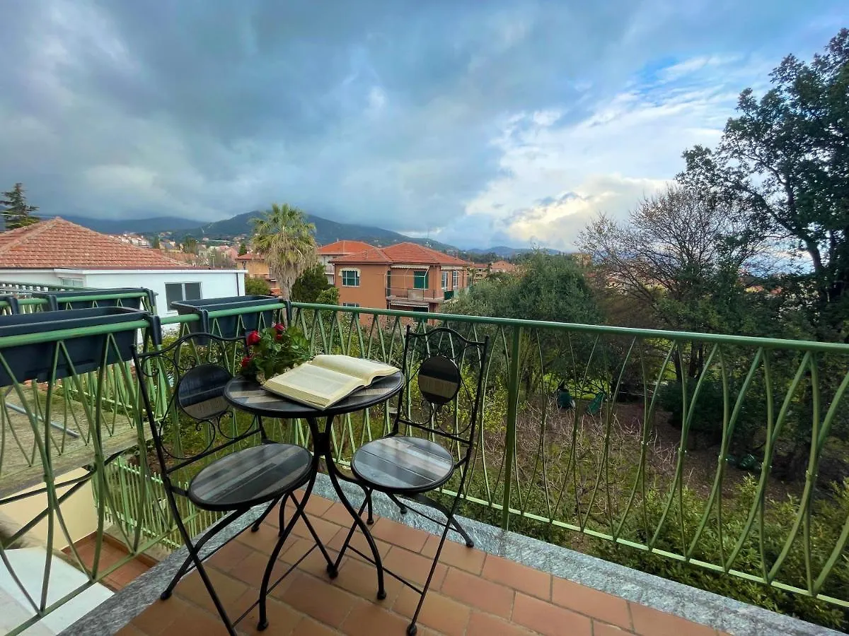 2 Locali A 600 Metri Dal Mare Con Wi-Fi & Free Parking Appartamento Loano