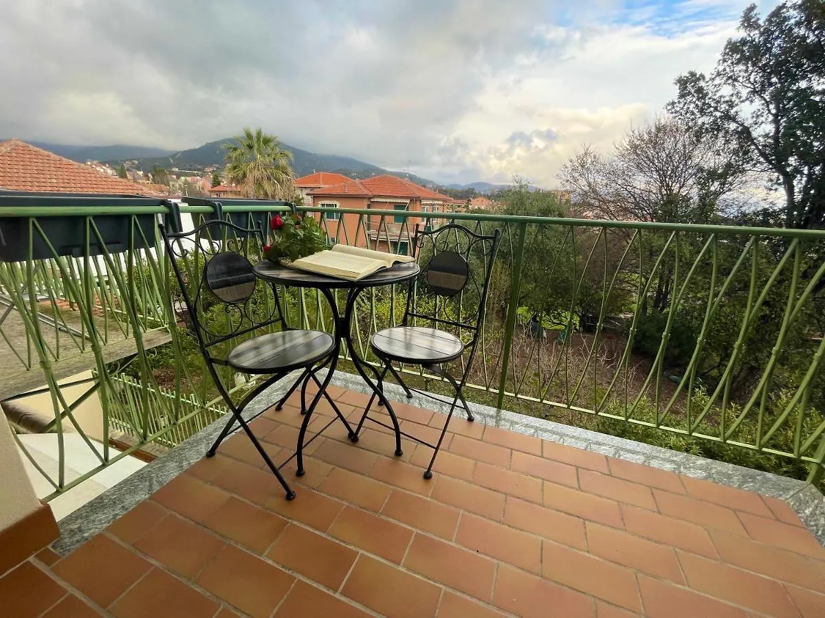 2 Locali A 600 Metri Dal Mare Con Wi-Fi & Free Parking Appartamento Loano