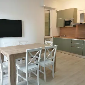 Appartamento La Casa Di Nonno Stefano - Possibilita Box Privato, Loano