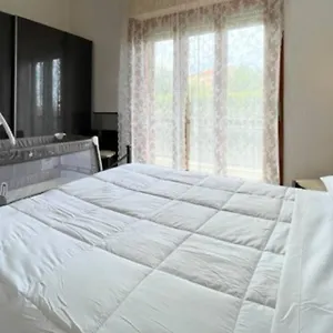 Casa vacanze 2 Parcheggio Privato - Wifi- Giardino, Loano